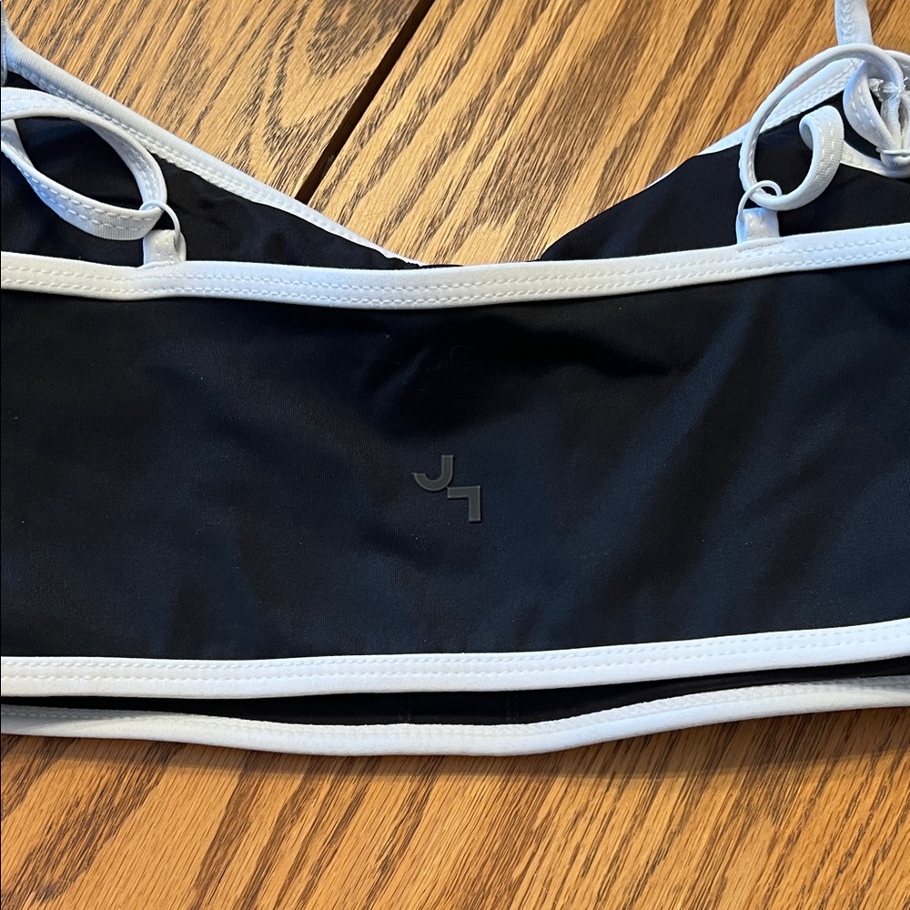 Joy Lab Black & White Piping Sports Bra - Picture 4 of 6